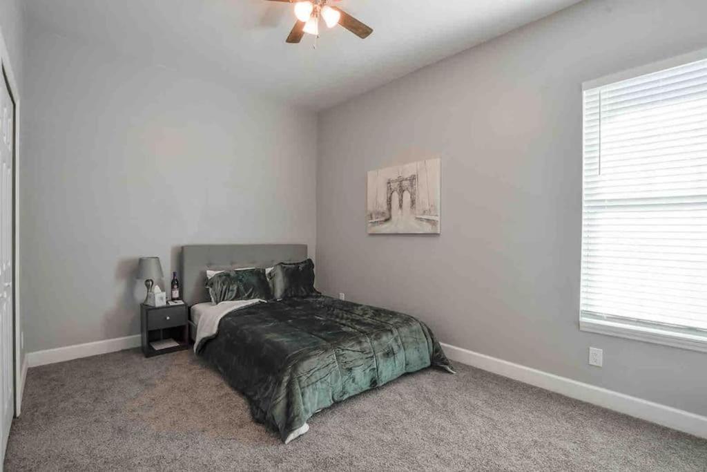 Entire House-Comfy/Close To Downtown/Ybor Tampa Eksteriør billede